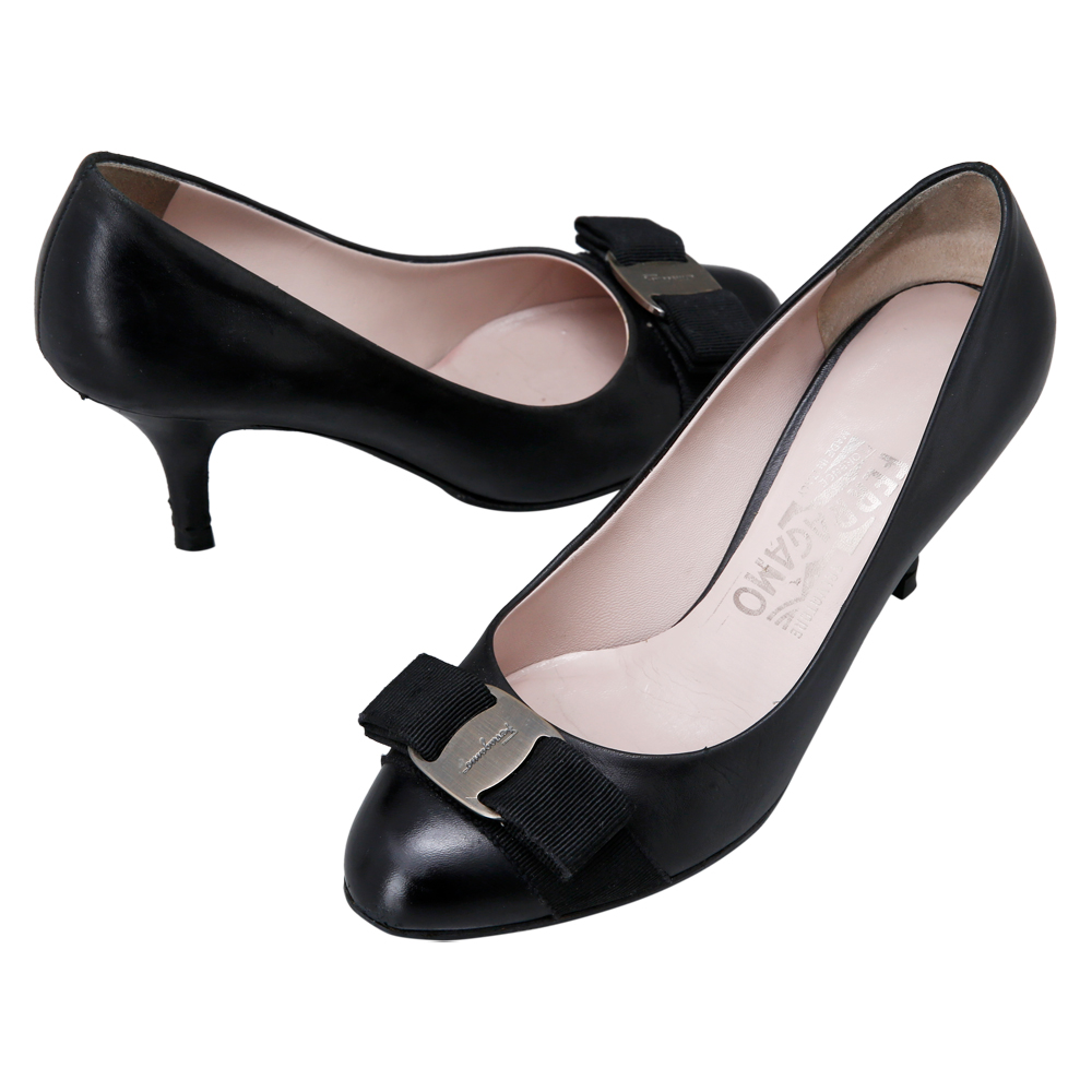 FERRAGAMO(USED)페레가모 라바리본 블랙 펌프스