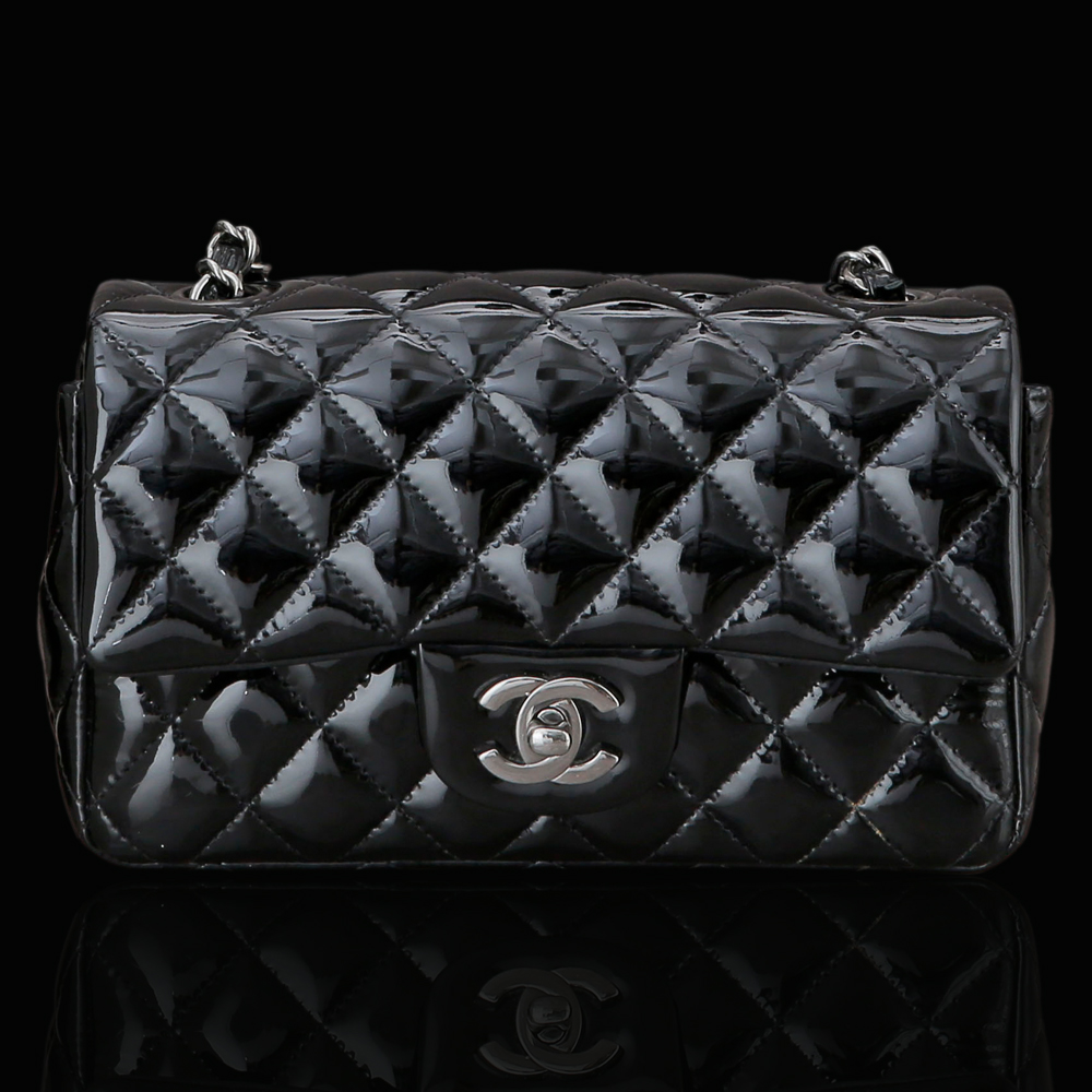 CHANEL(USED)샤넬 클래식 페이던트 뉴미니 크로스백