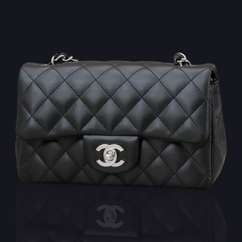 CHANEL(USED)샤넬 클래식 램스킨 뉴미니 크로스백