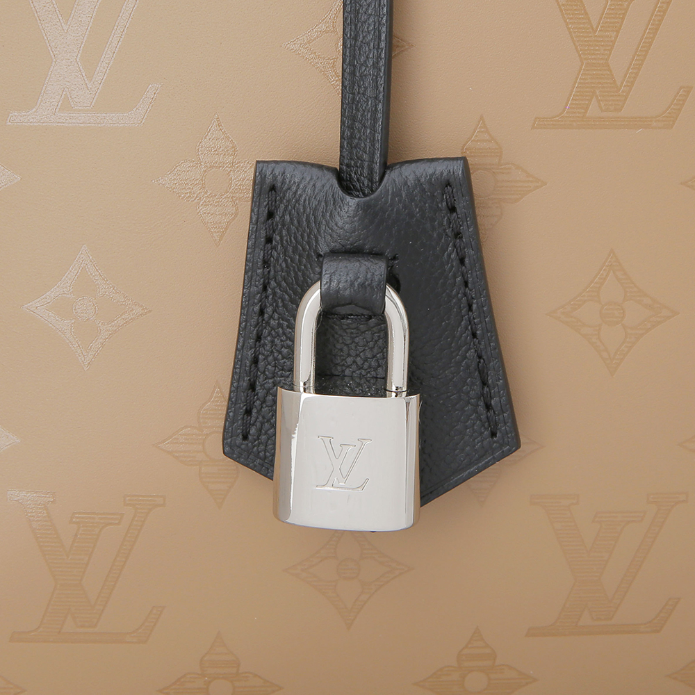 LOUIS VUITTON(USED)루이비통 베리 토트