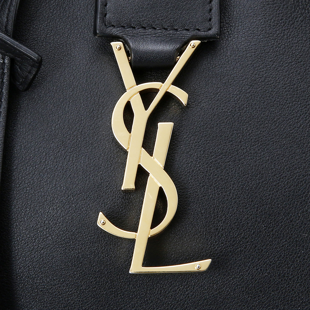 Yves Saint Laurent(USED)생로랑 카바스 블랙 스몰