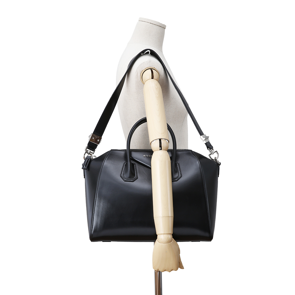 GIVENCHY(USED)지방시 안티고나 블랙 미듐