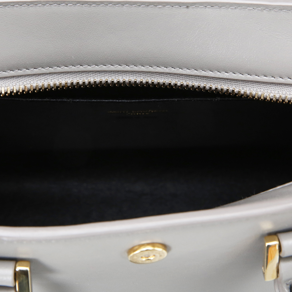 Yves Saint Laurent(USED)생로랑 카바스 베이비