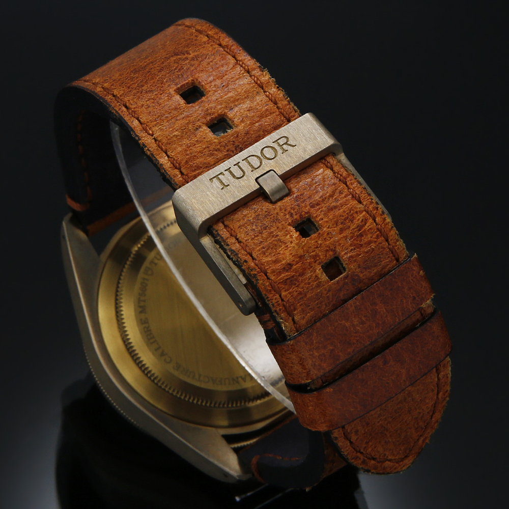 TUDOR(USED)튜더 블랙베이