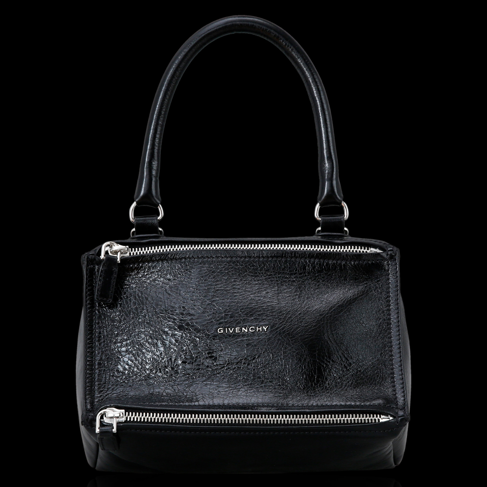 GIVENCHY(USED)지방시 4G스트랩 페이던트 판도라