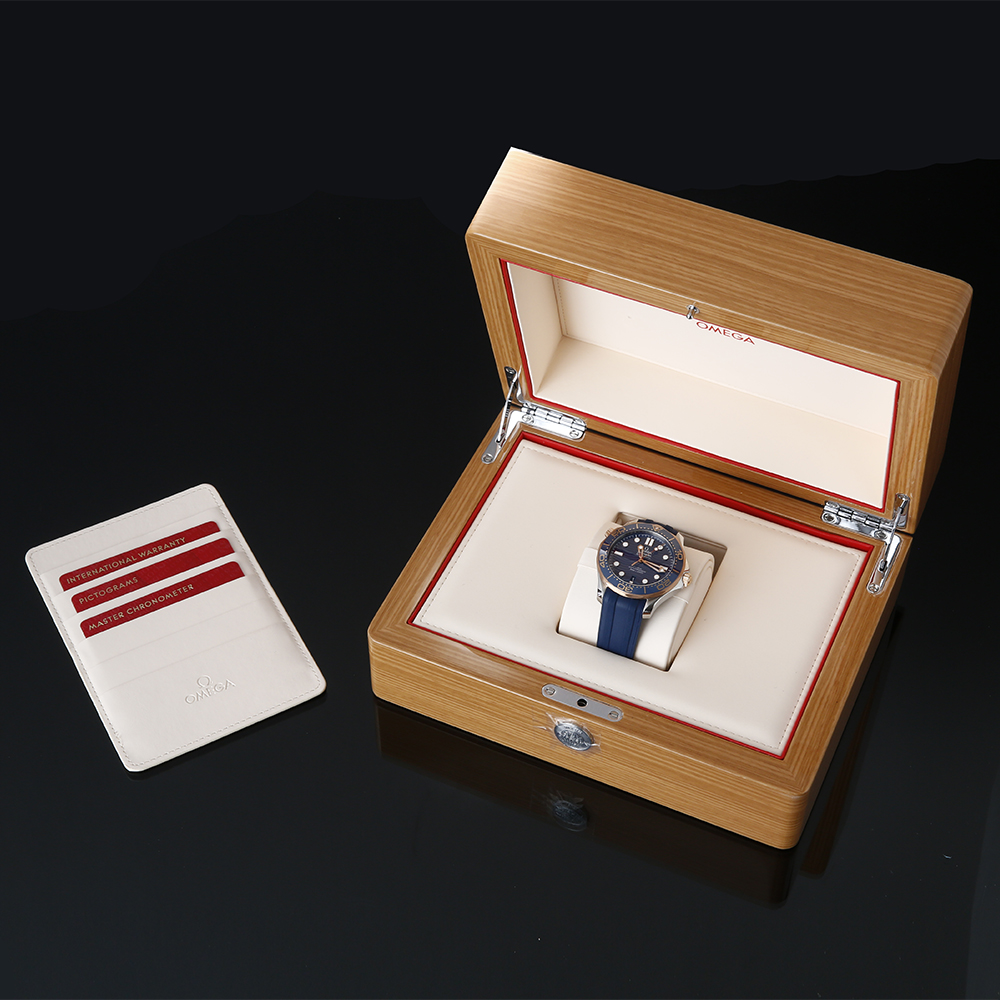 OMEGA(USED)오메가 씨마스터 다이버300 콤비