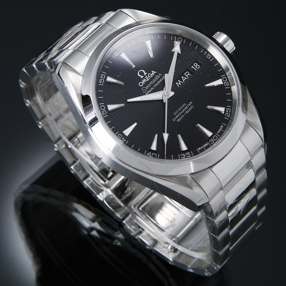 OMEGA(USED)오메가 씨마스터 아쿠아테라 애뉴얼 캘린더