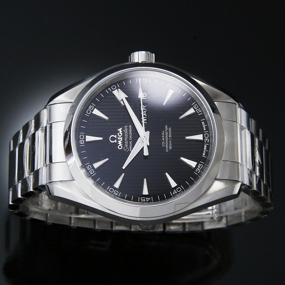 OMEGA(USED)오메가 씨마스터 아쿠아테라 애뉴얼 캘린더