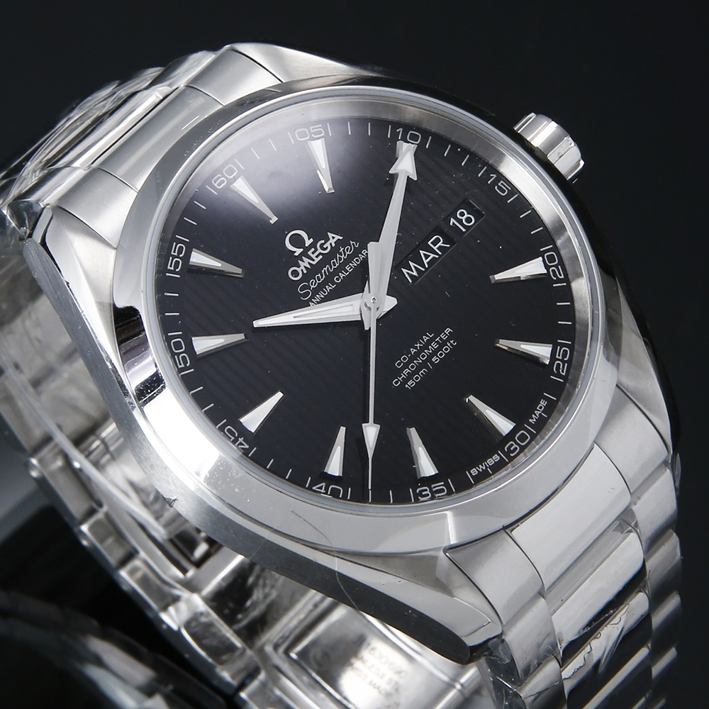 OMEGA(USED)오메가 씨마스터 아쿠아테라 애뉴얼 캘린더