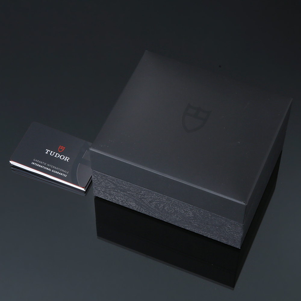 TUDOR(USED)튜더 베이스월드