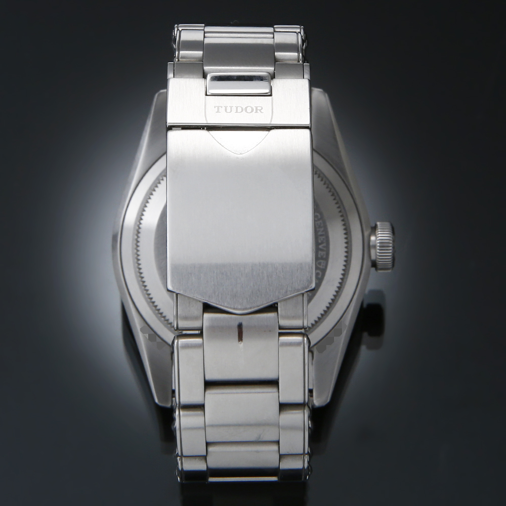 TUDOR(USED)튜더 블랙베이