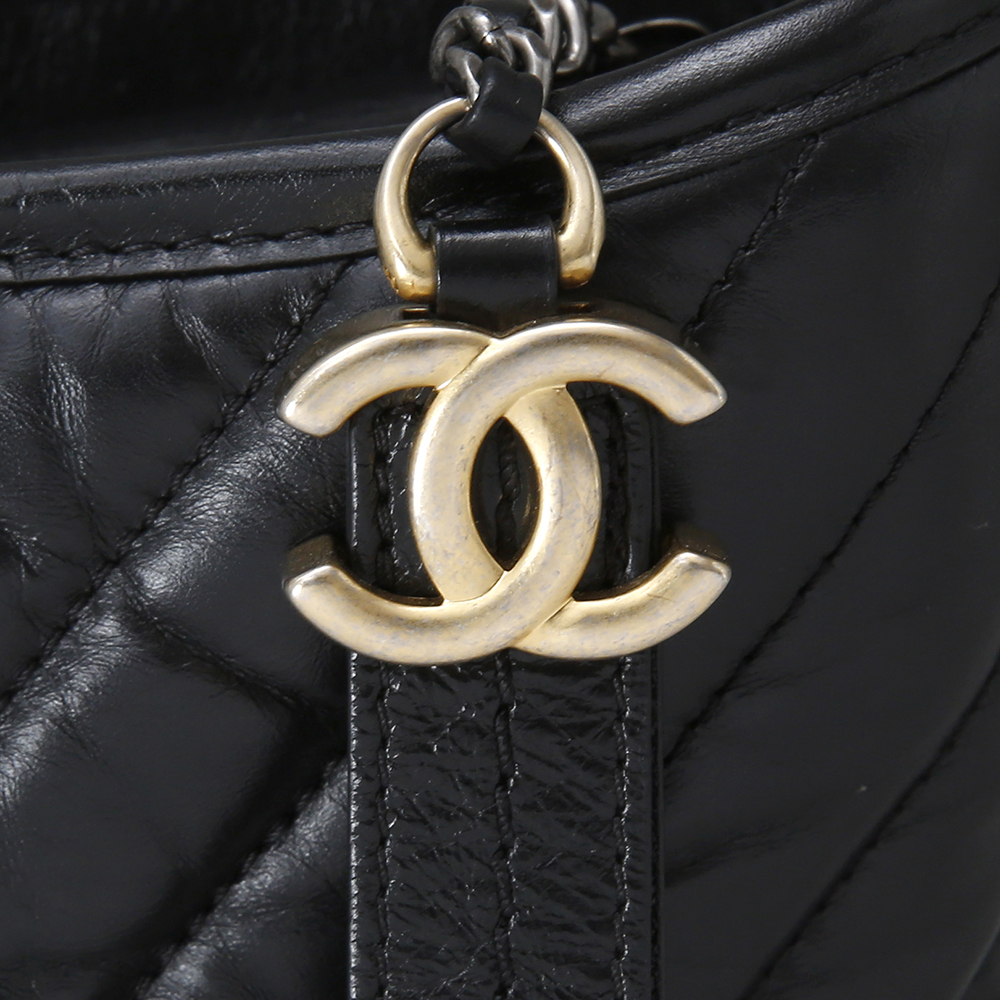 CHANEL(USED)샤넬 쉐브론 가브리엘  호보백 블랙