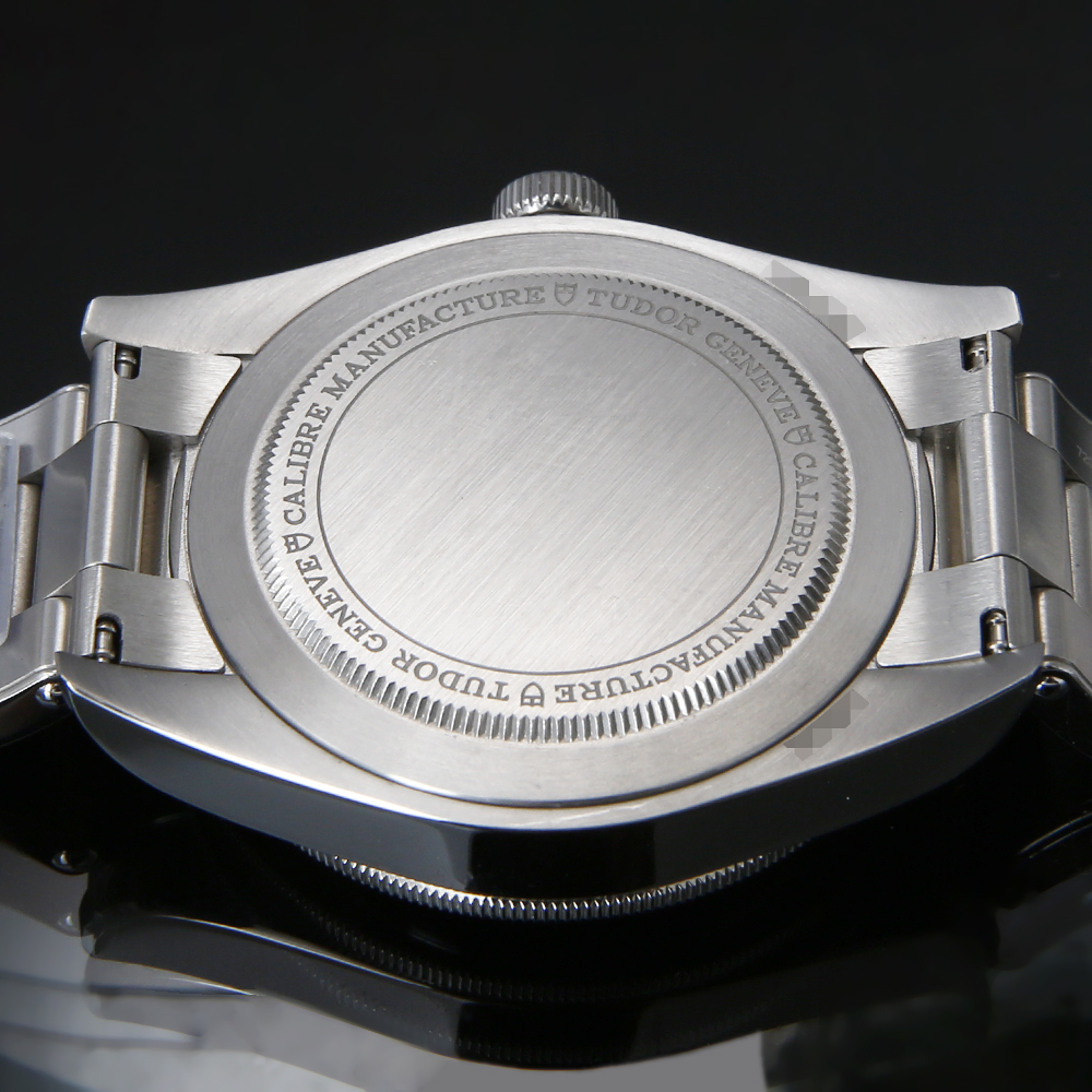 TUDOR(USED)튜더 블랙베이