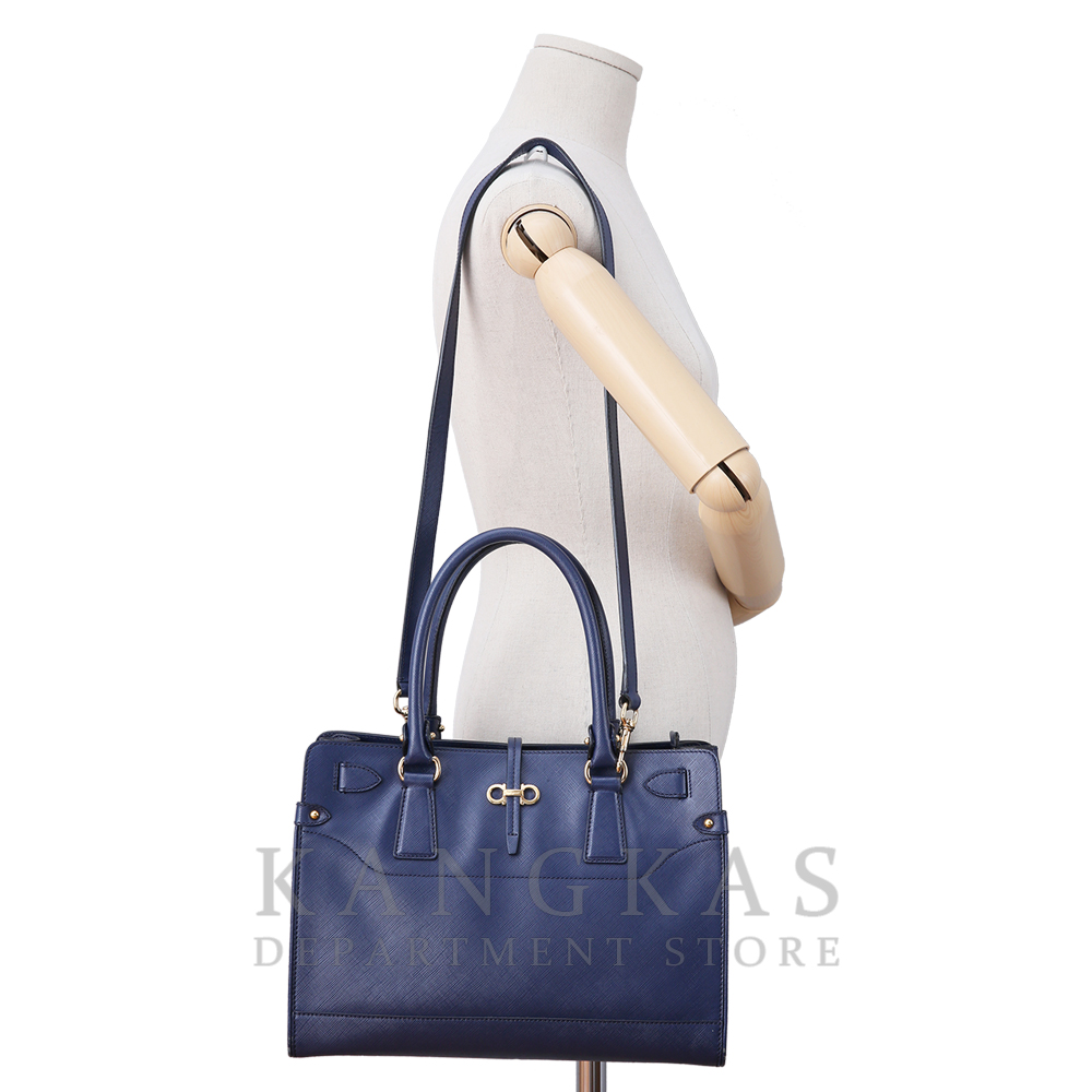 FERRAGAMO(USED) 페레가모 레더 토트백 B892