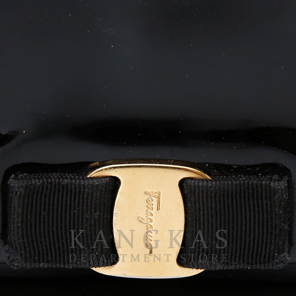FERRAGAMO(USED)페레가모 바라리본 체인숄더백