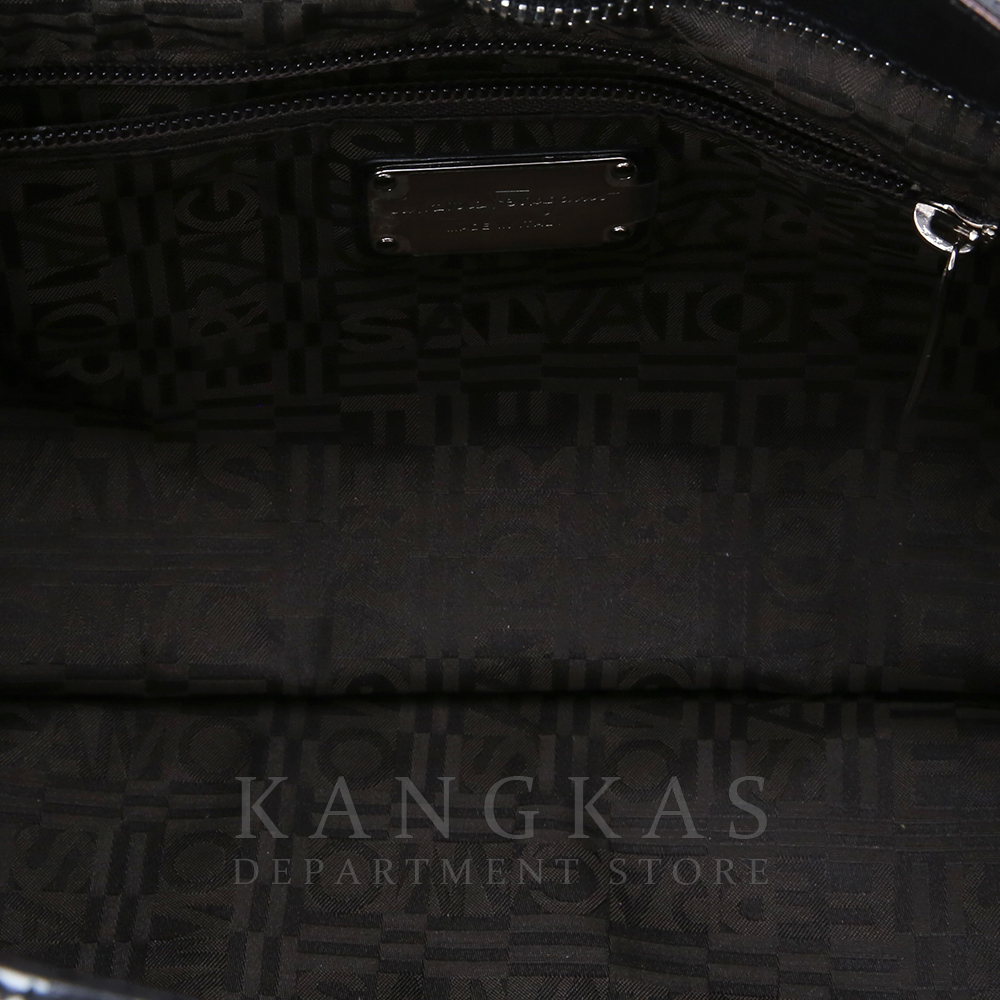 FERRAGAMO(USED)페레가모 간치니 페이던트 토트