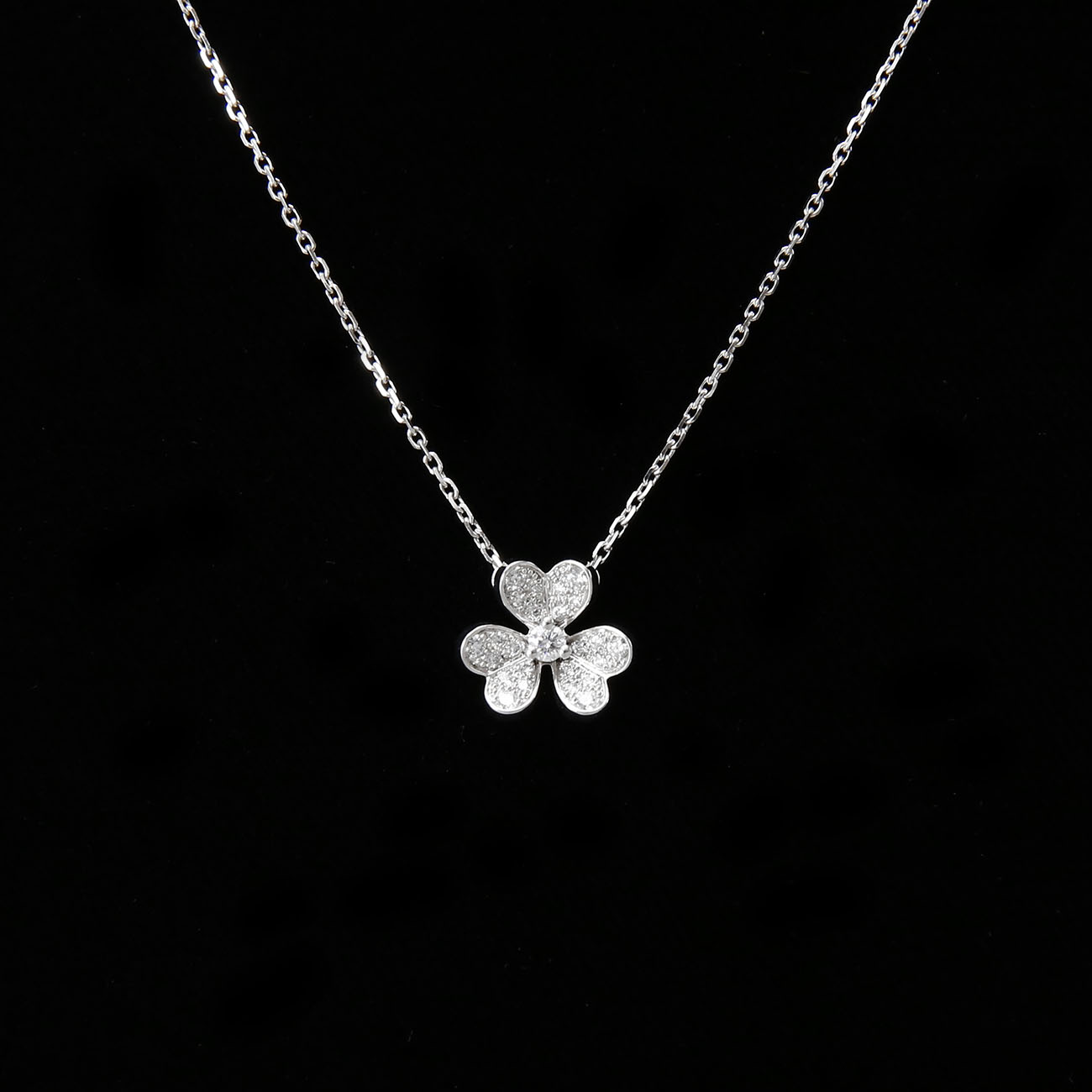 Van Cleef & Arpels(USED) 반클리프앤아펠 프리볼 다이아몬드 파베 네크리스