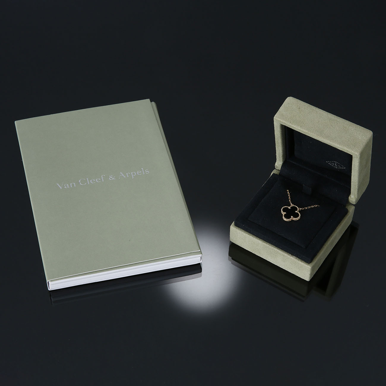 Van Cleef & Arpels(USED) 반클리프앤아펠 빈티지 알함브라 네크리스