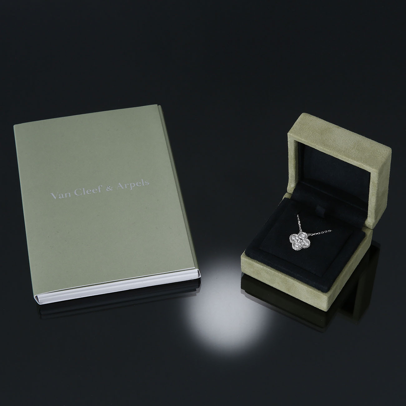 Van Cleef & Arpels(USED) 반클리프앤아펠  알함브라 다이아 네크리스