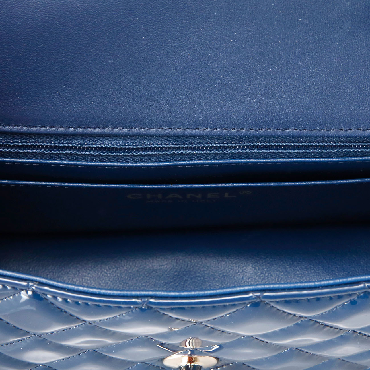 CHANEL(USED)샤넬 뉴미니  페이던트 체인 숄더백