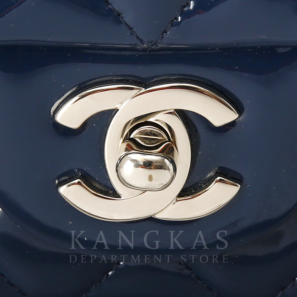 CHANEL(USED)샤넬 뉴미니  페이던트 체인 숄더백