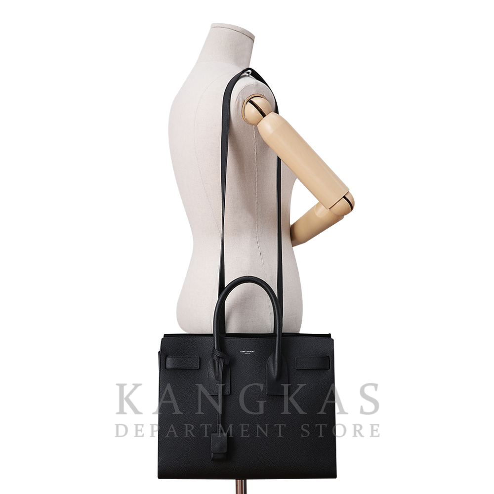 YVES SAINT LAURENT(USED)생로랑 삭 드쥬르