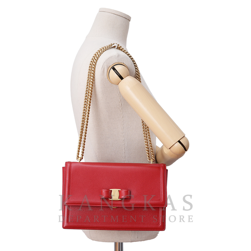 FERRAGAMO(USED) 페레가모 바라리본 체인 숄더백