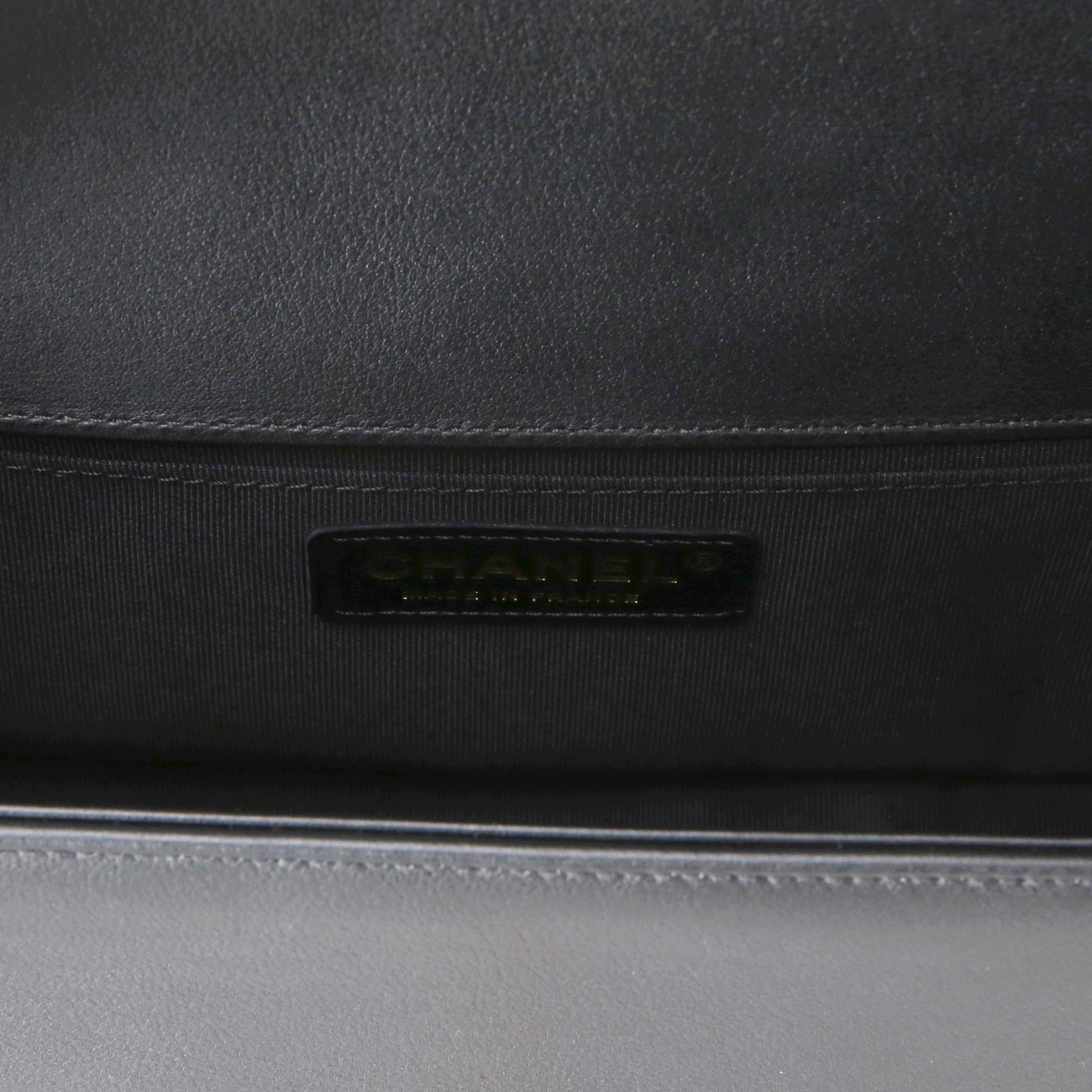 CHANEL(USED)샤넬  보이샤넬 쉐브론 미듐