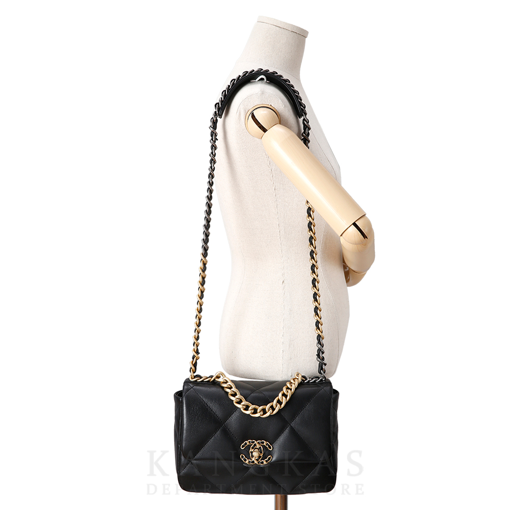 CHANEL(USED)샤넬 19 플랩백