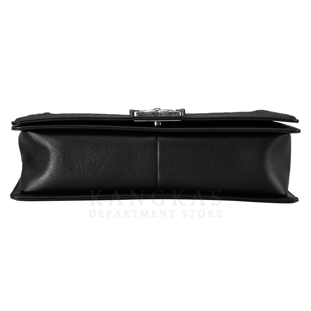 CHANEL(USED)샤넬 보이샤넬 뉴미듐