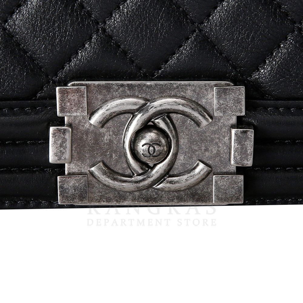 CHANEL(USED)샤넬 보이샤넬 뉴미듐