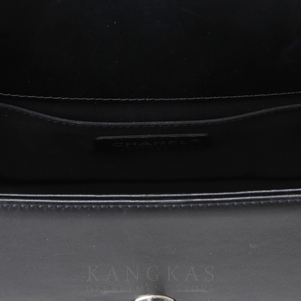 CHANEL(USED)샤넬  보이샤넬 램스킨 미듐