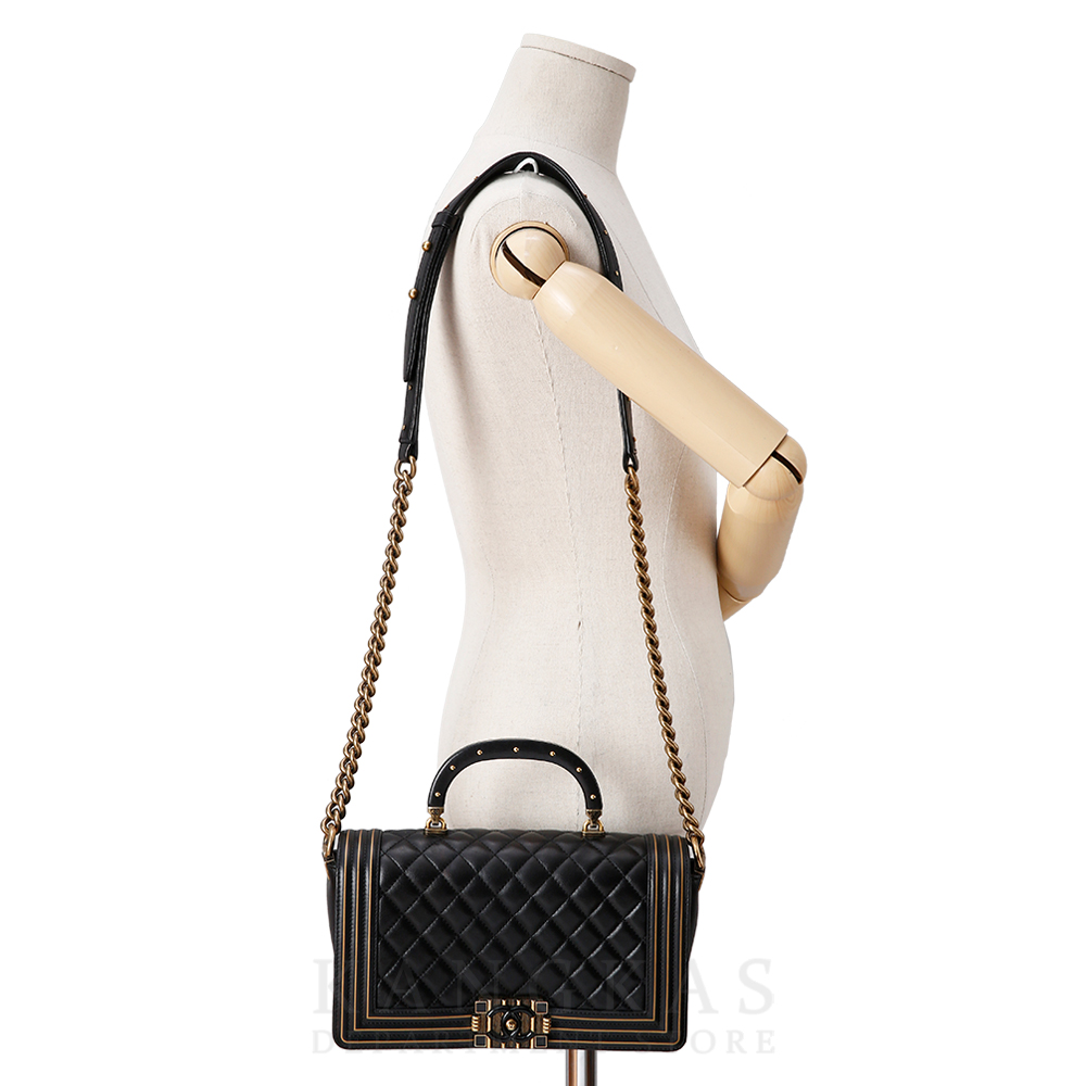 CHANEL(USED)샤넬  시즌 보이백