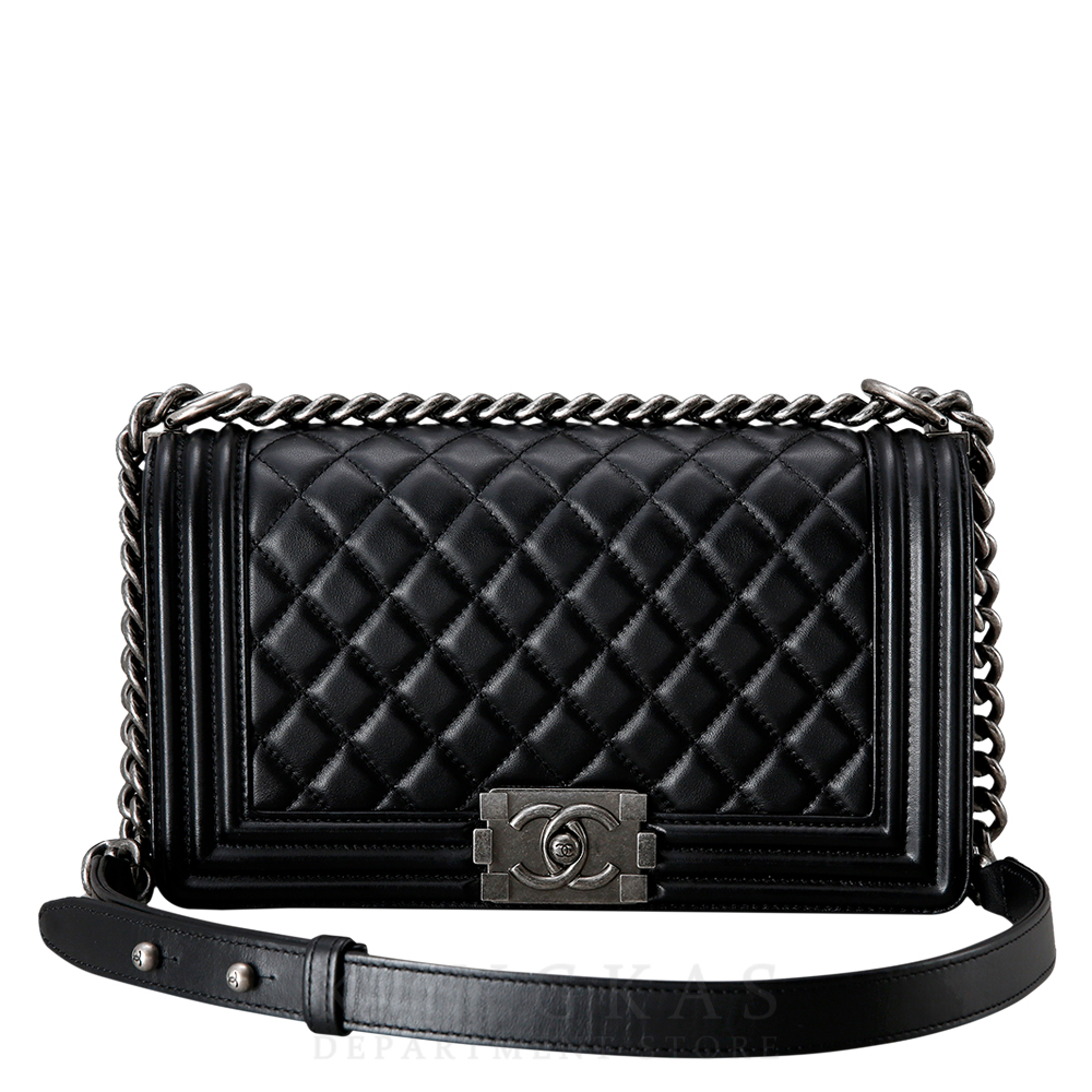 CHANEL(USED)샤넬  보이샤넬 램스킨 미듐