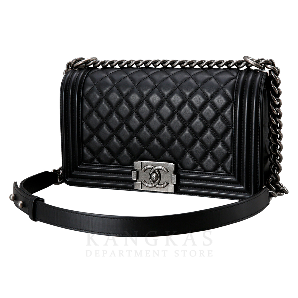 CHANEL(USED)샤넬  보이샤넬 램스킨 미듐