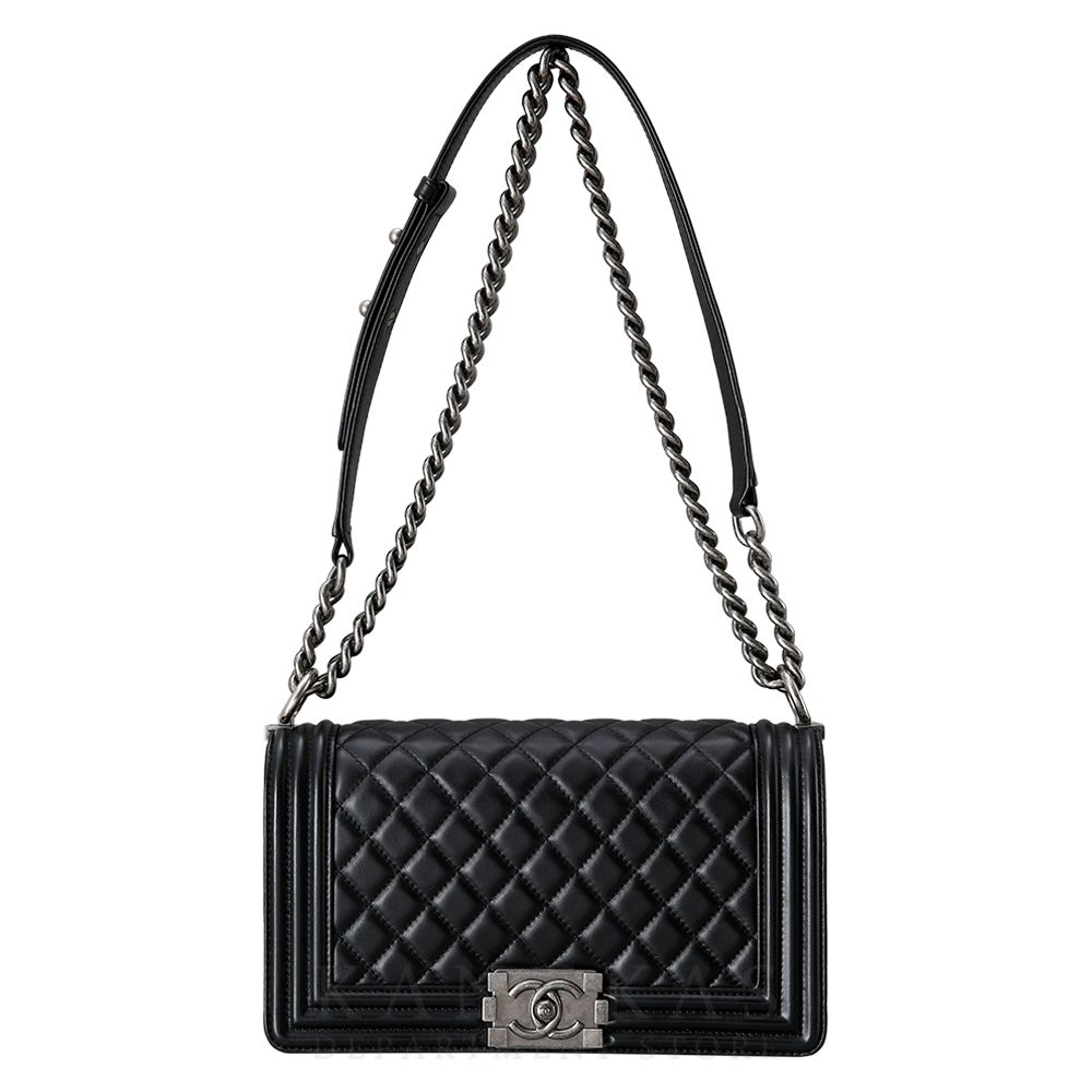 CHANEL(USED)샤넬  보이샤넬 램스킨 미듐