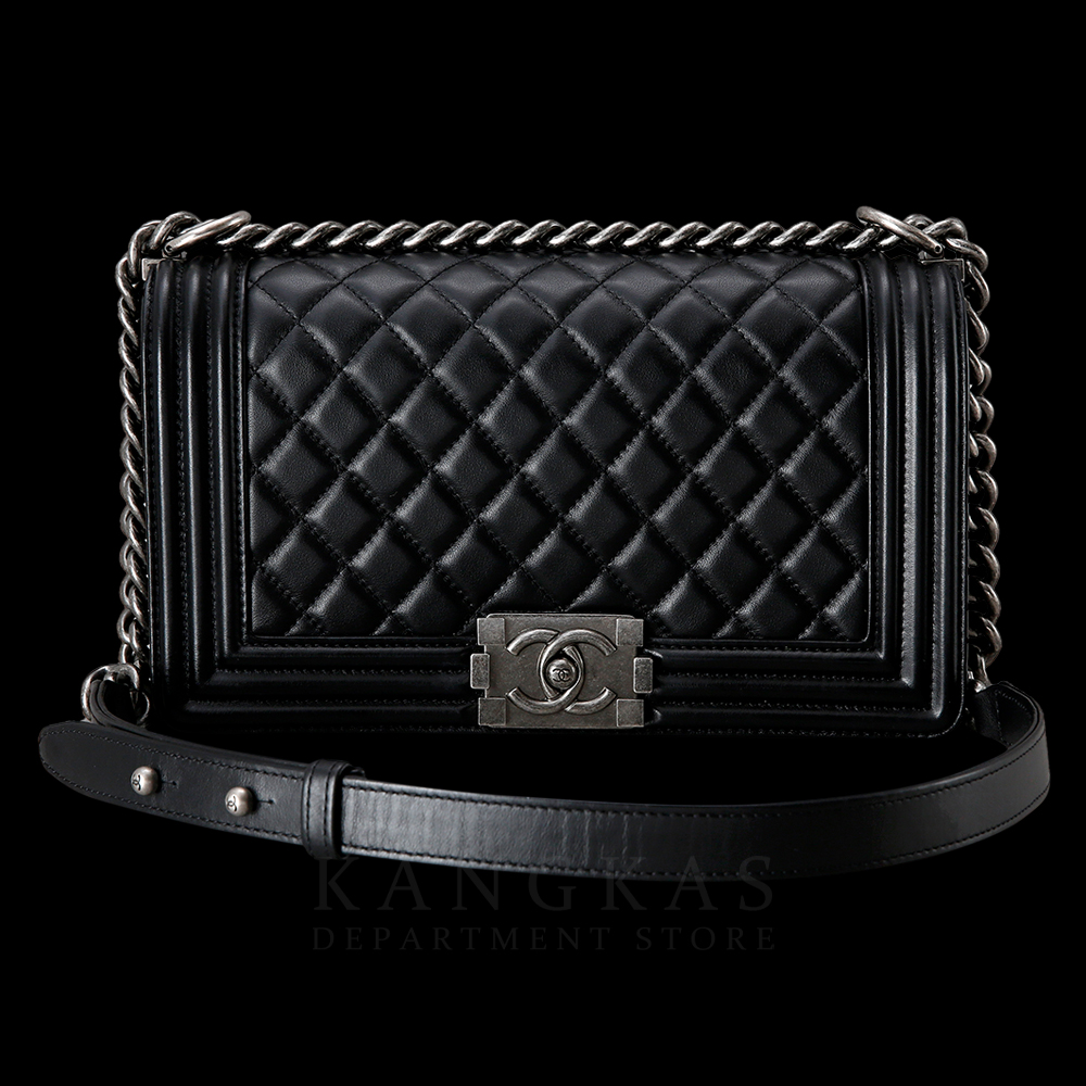 CHANEL(USED)샤넬  보이샤넬 램스킨 미듐