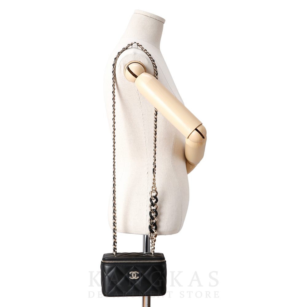 CHANEL 샤넬 베니티 크로스백  (새상품)  NEW PRODUCT