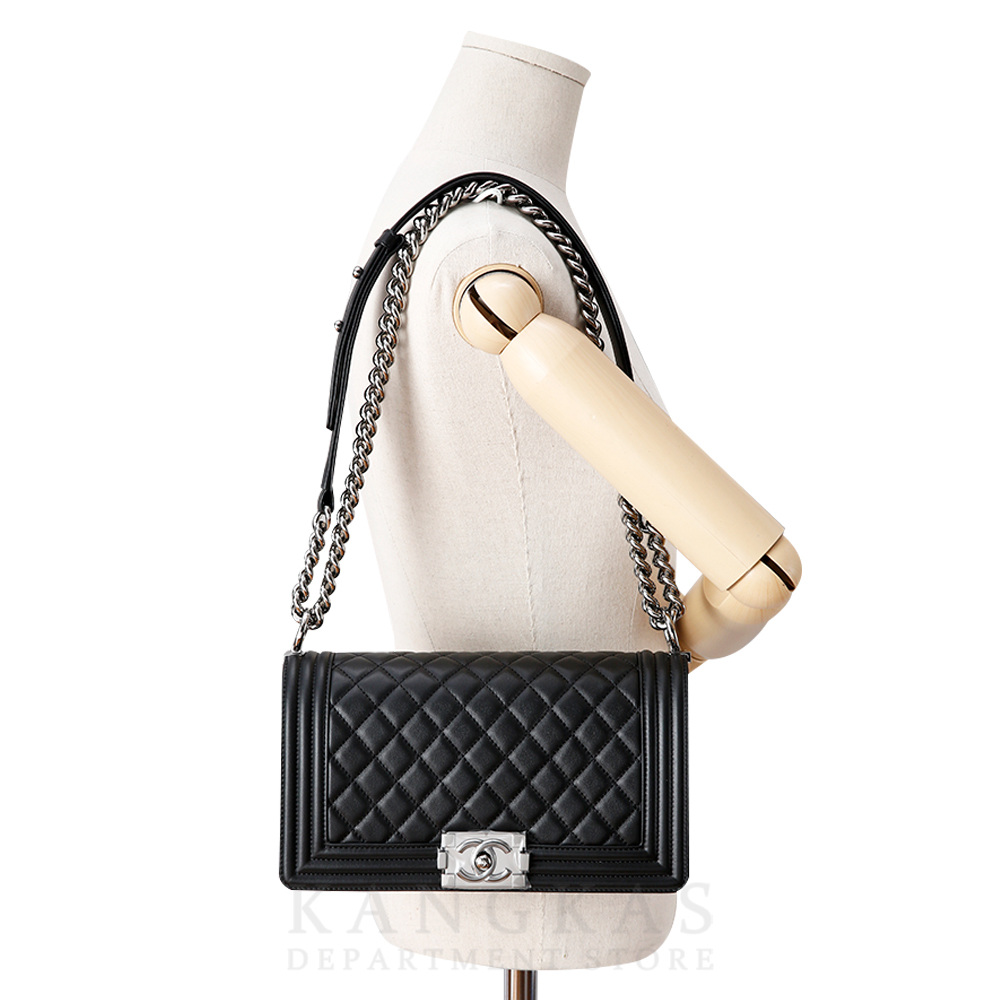 CHANEL(USED)샤넬  보이샤넬 램스킨 미듐 블랙