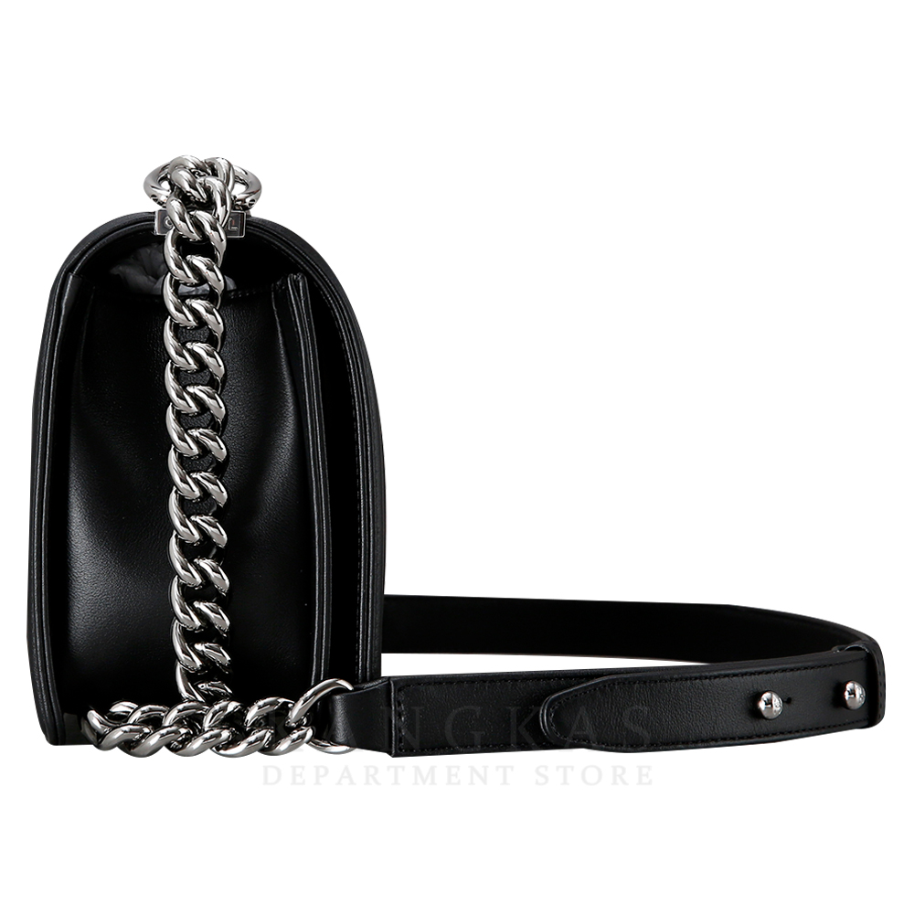 CHANEL(USED)샤넬  보이샤넬 램스킨 미듐 블랙