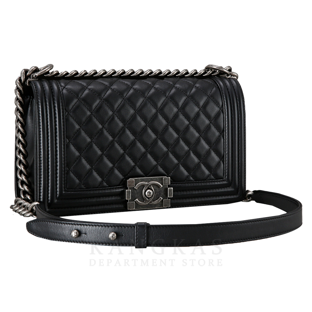 CHANEL(USED)샤넬  보이샤넬 램스킨 미듐