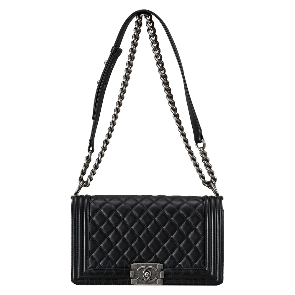 CHANEL(USED)샤넬  보이샤넬 램스킨 미듐