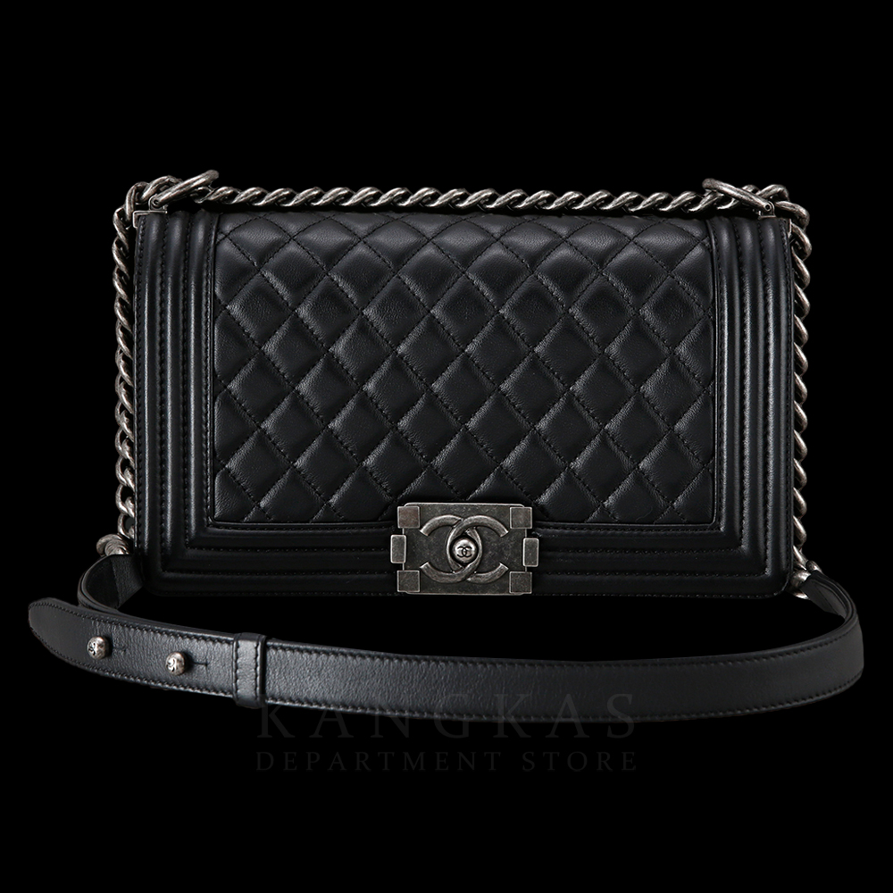 CHANEL(USED)샤넬  보이샤넬 램스킨 미듐