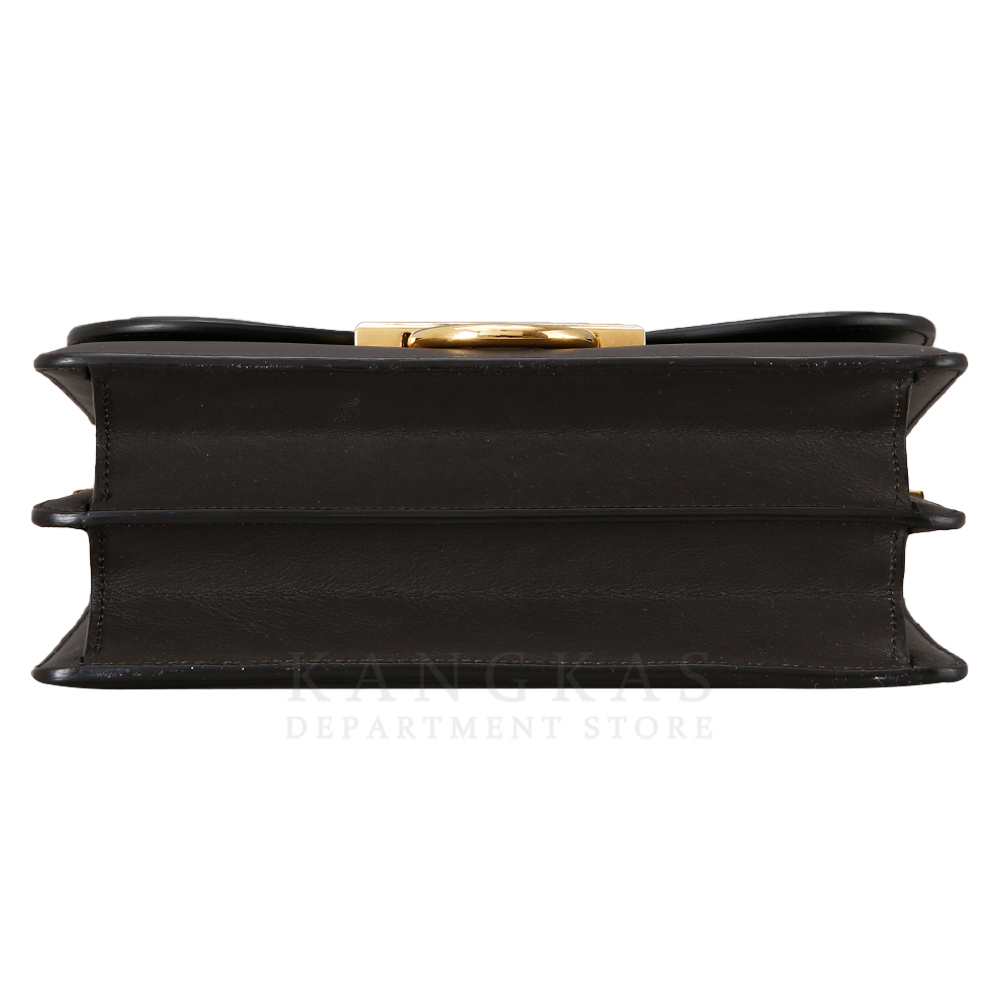 FERRAGAMO(USED)페레가모 클래식 플랩백