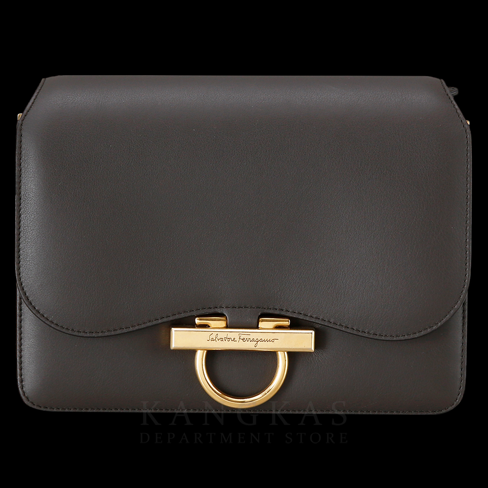 FERRAGAMO(USED)페레가모 클래식 플랩백