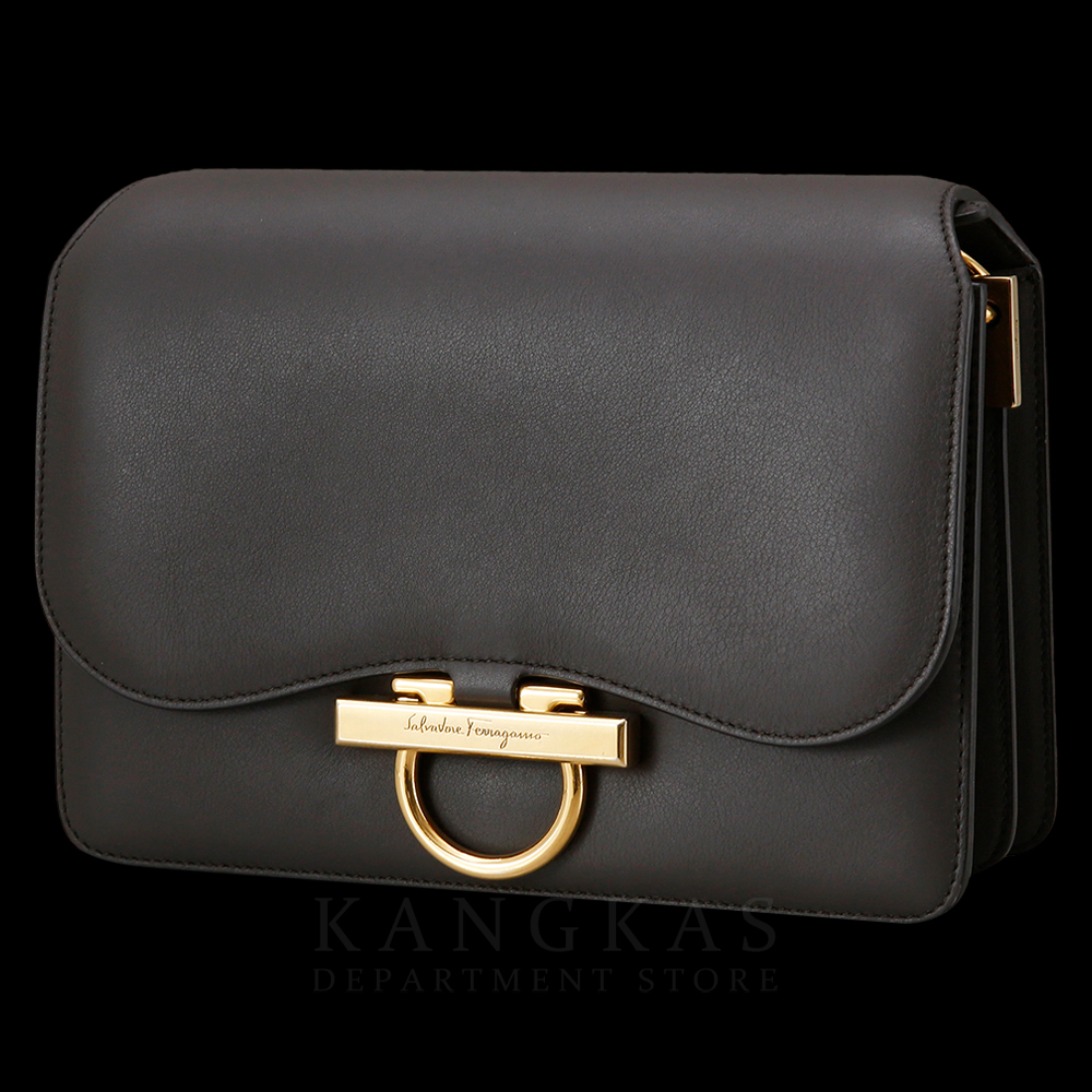 FERRAGAMO(USED)페레가모 클래식 플랩백