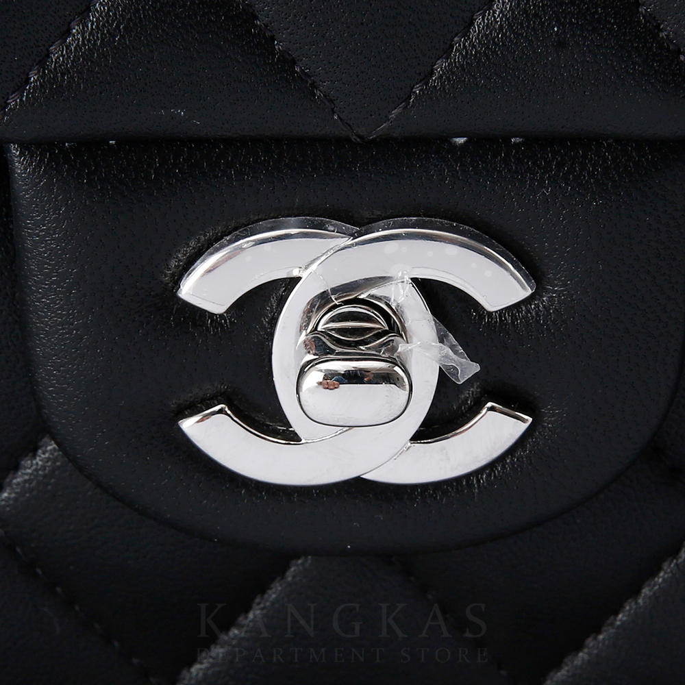 CHANEL(USED)샤넬 클래식 램스킨 미듐