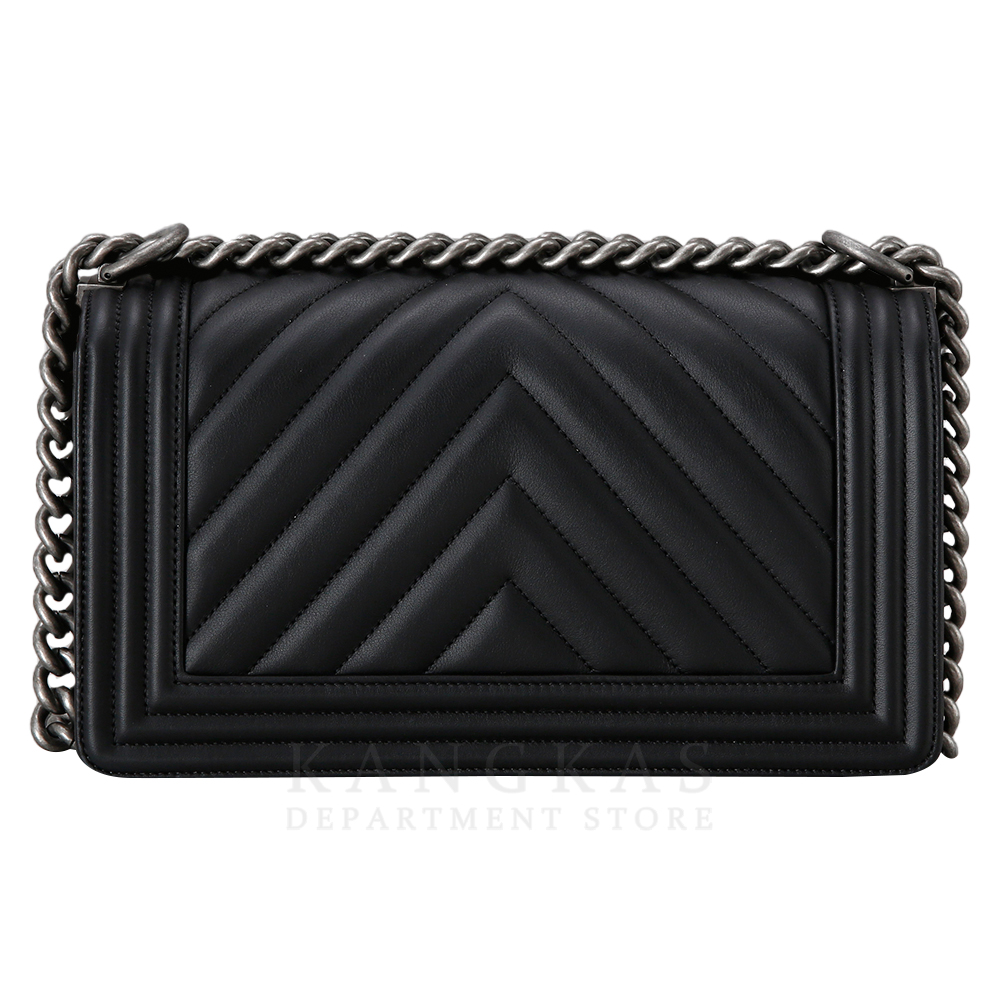 CHANEL(USED)샤넬  보이샤넬  쉐브론 미듐