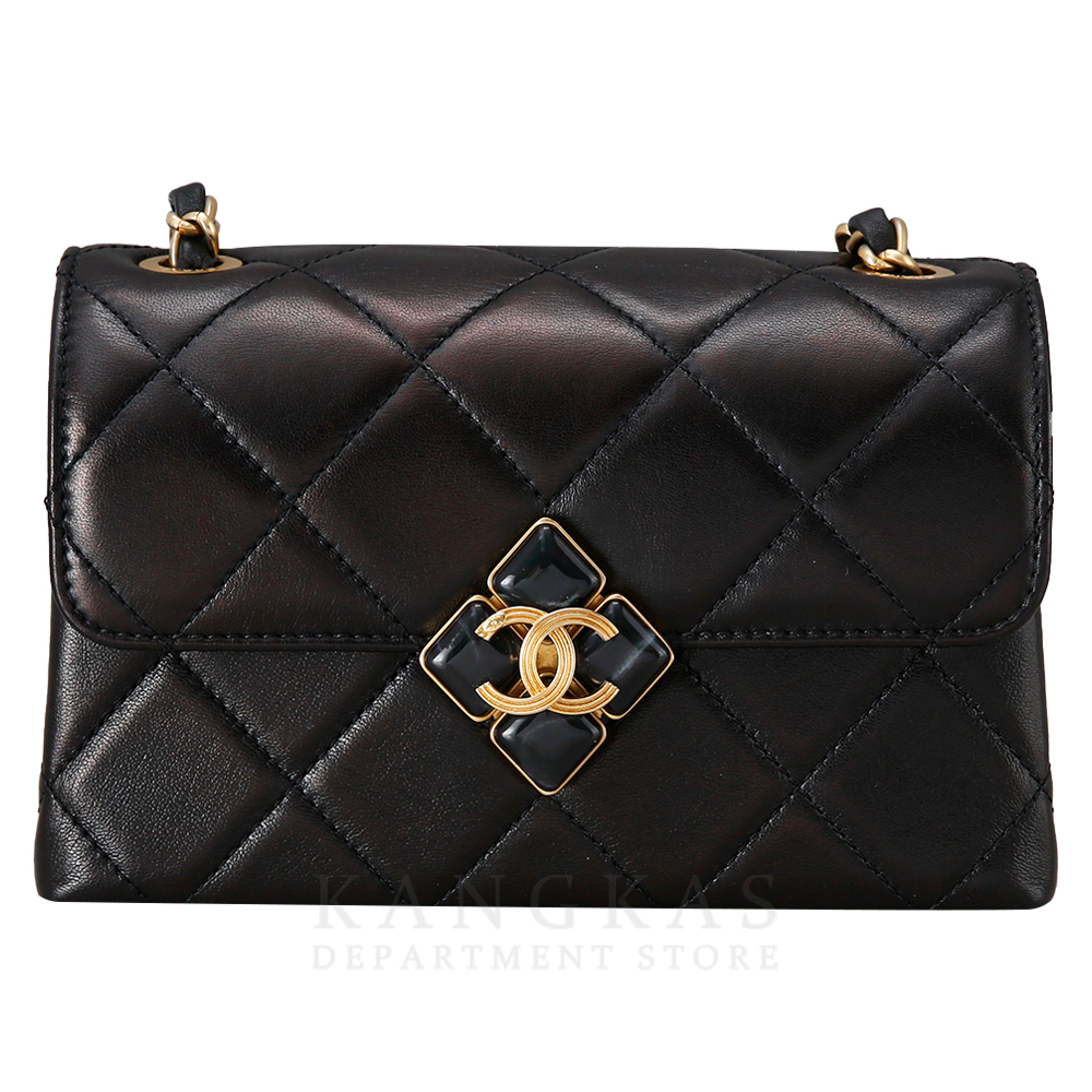 CHANEL 샤넬 시즌 다이아몬드락 체인 숄더백 (새상품)  NEW PRODUCT