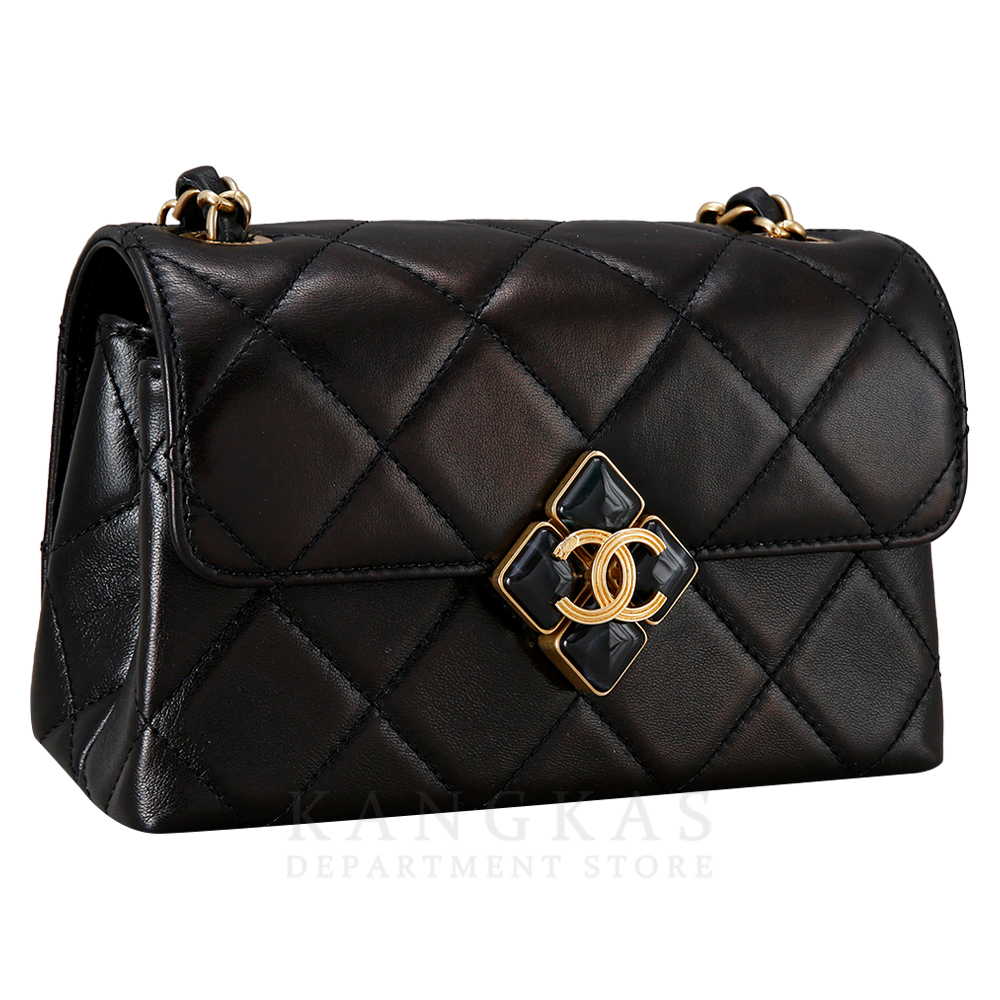 CHANEL 샤넬 시즌 다이아몬드락 체인 숄더백 (새상품)  NEW PRODUCT